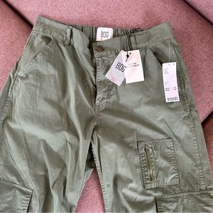 NWT green cargo pants